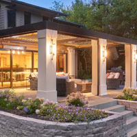 StruXure Pergola- Pillars/Sconces Dusk